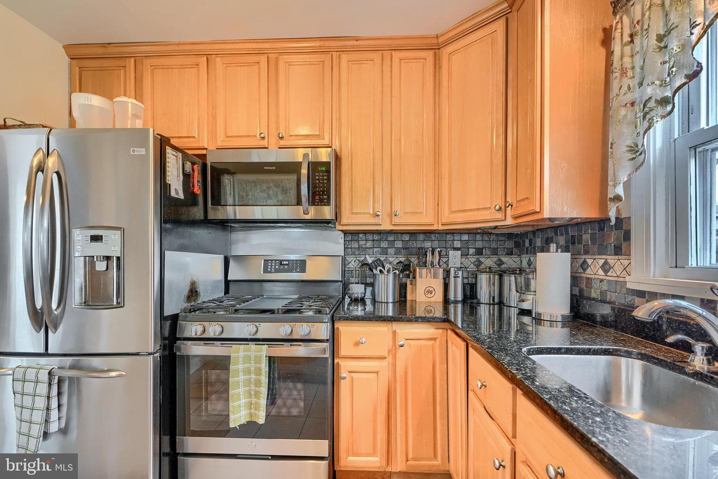 297 Hazel Avenue photo 13
