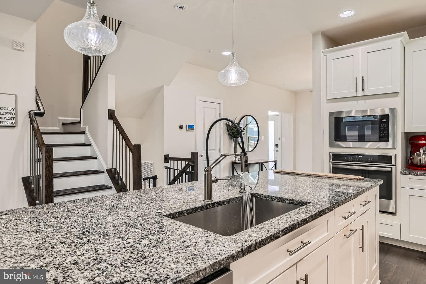 427 Redbridge Street photo 15