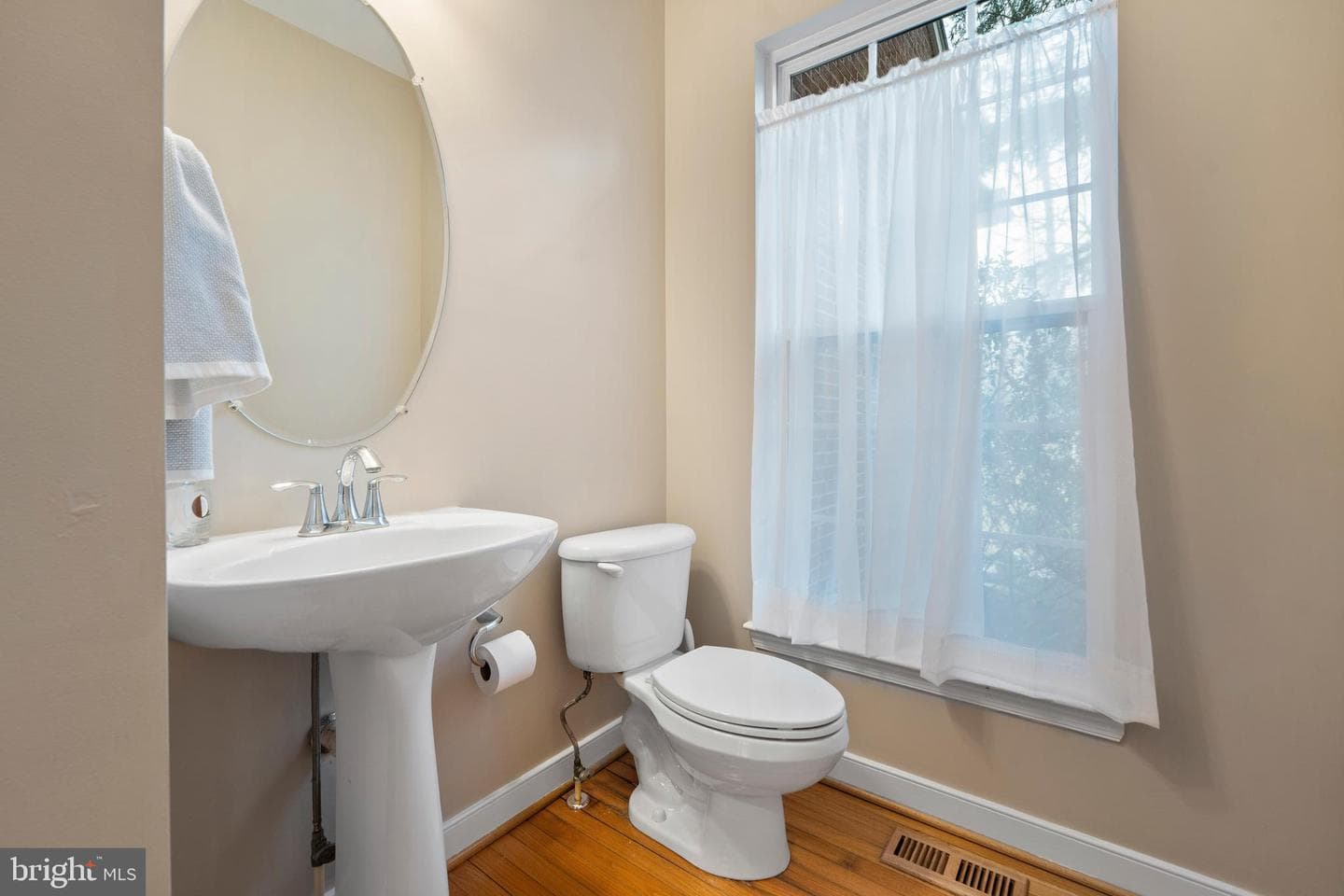 934 Zenith Drive photo 25