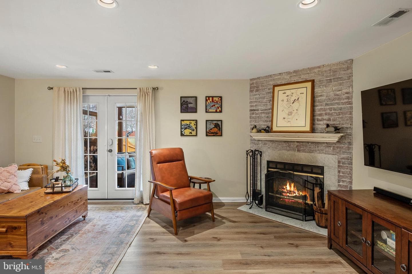 8846 Fox Circle photo 30