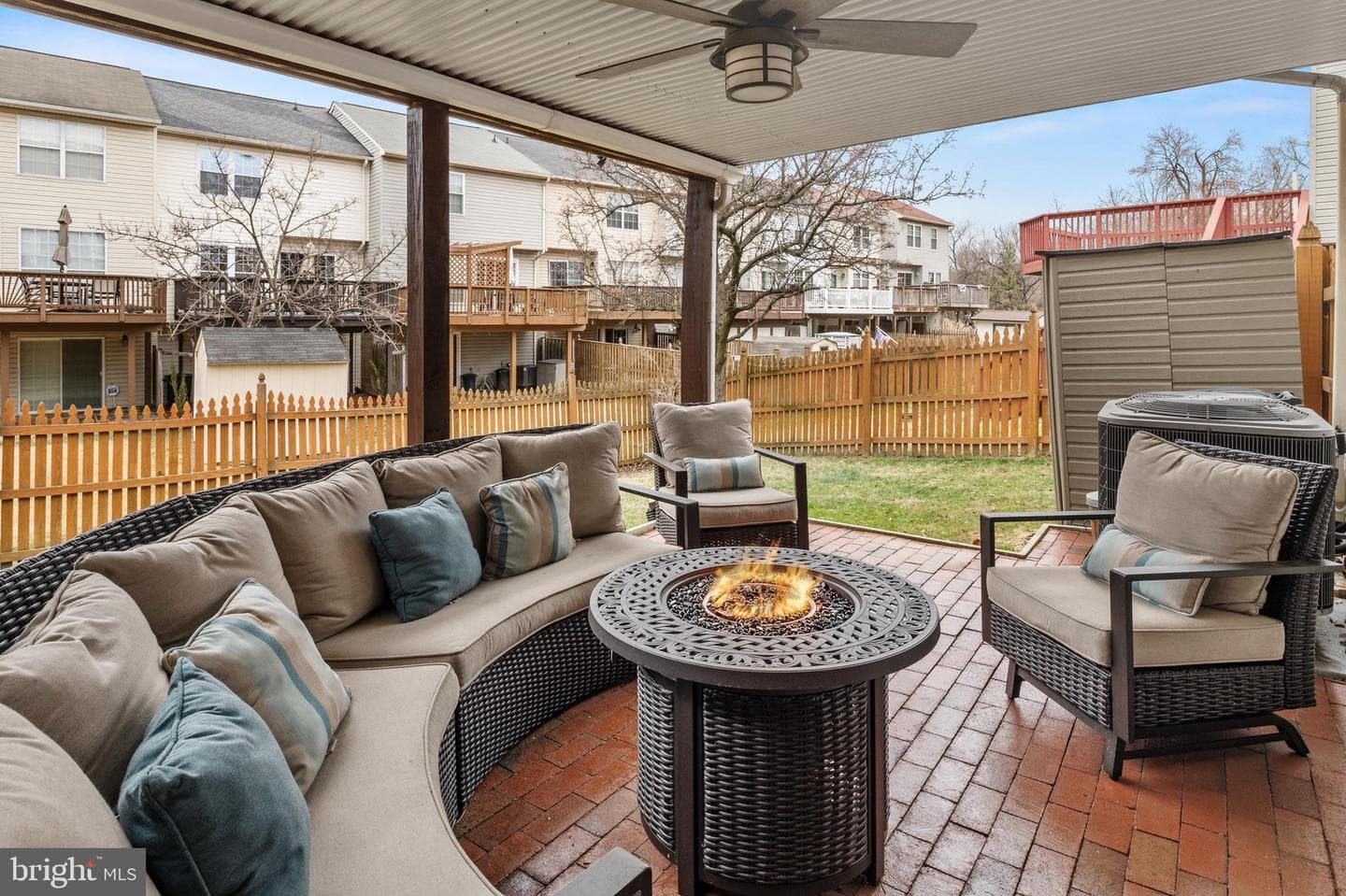8846 Fox Circle photo 37