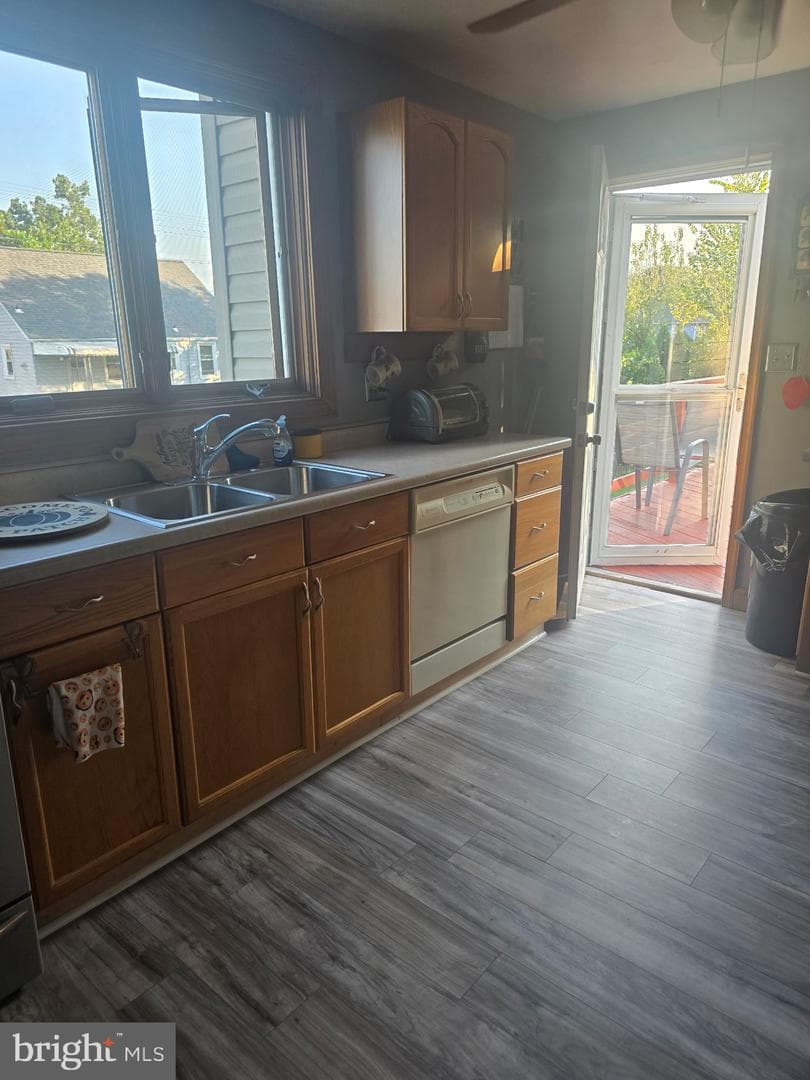 5901 Sunset Avenue photo 9