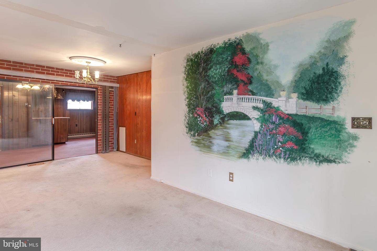 2424 Woodcroft Road photo 17