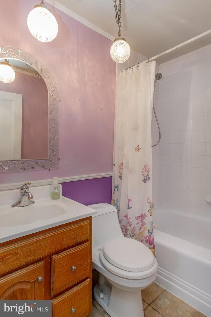 2424 Woodcroft Road photo 29