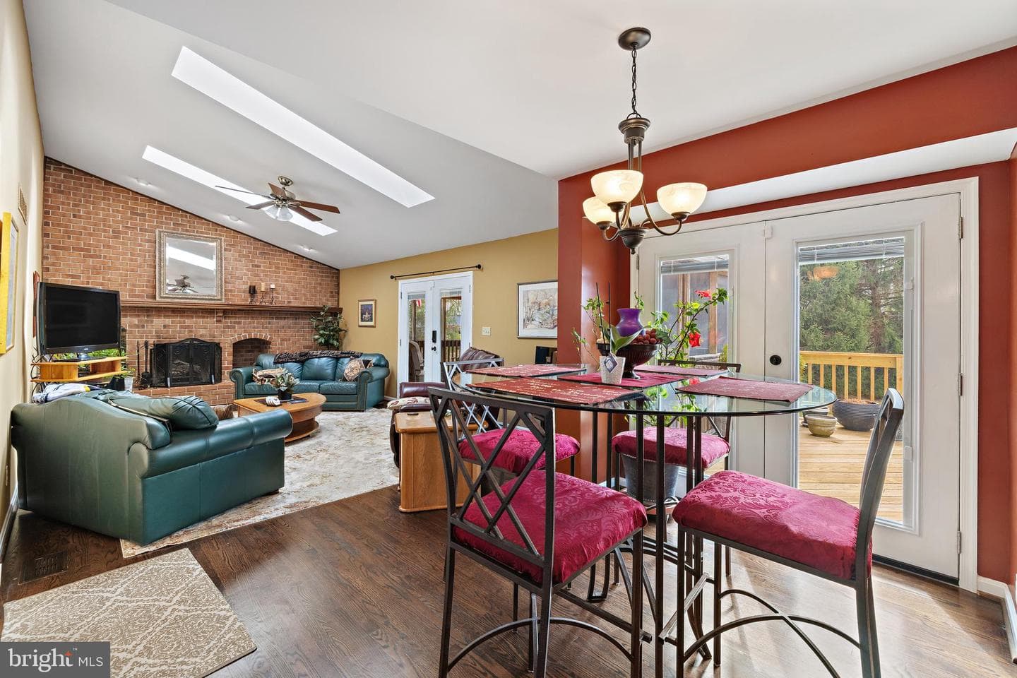 14710 Manor Road photo 9