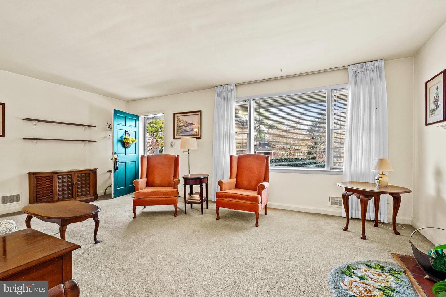 1702 Greenspring Drive photo 4