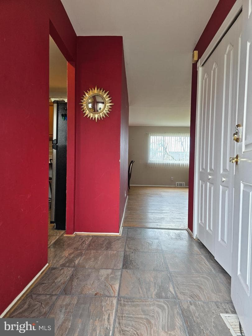 9003 Bruno Road photo 5