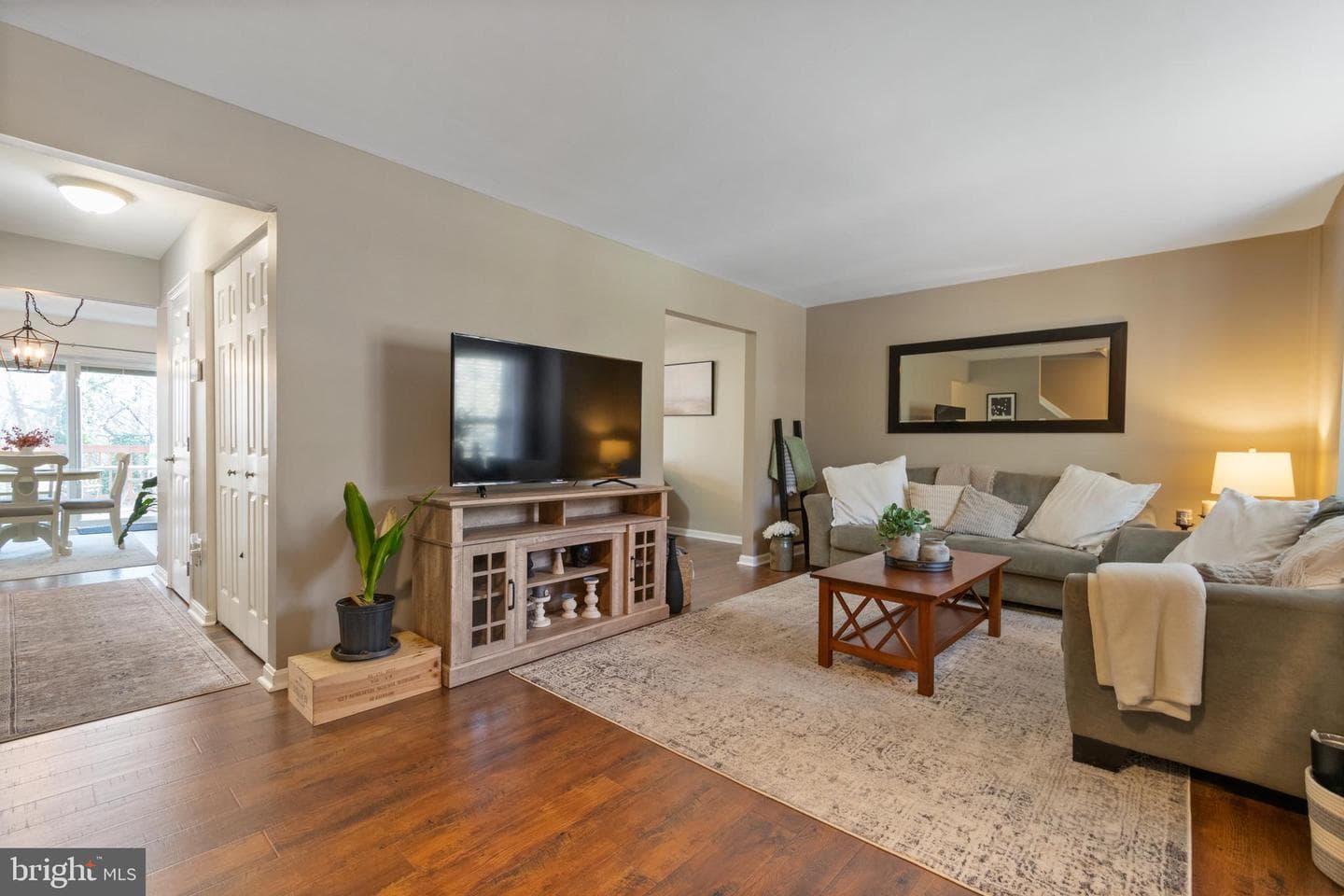 263 Green Fern Way photo 6