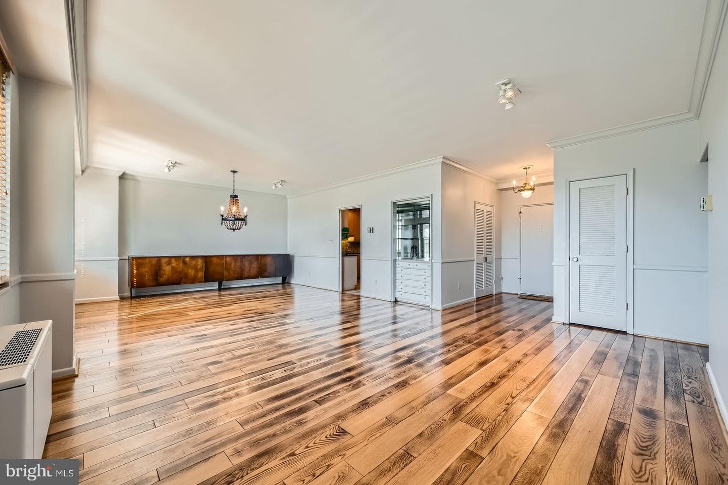 11 Slade Avenue #509 photo 4