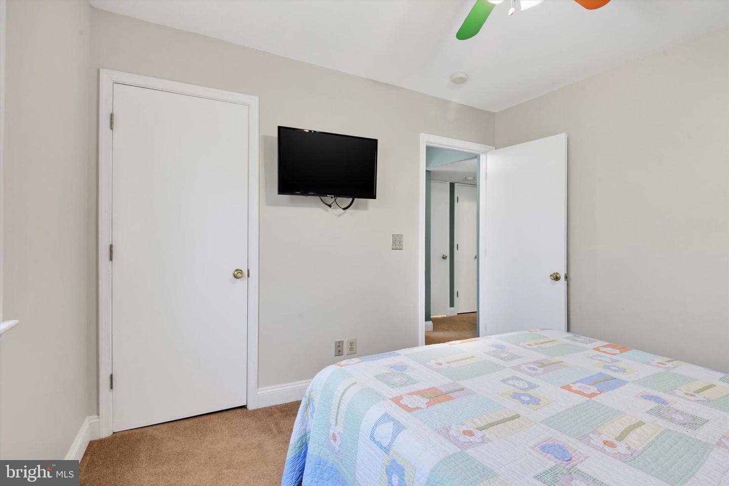405 Dyer Avenue photo 29