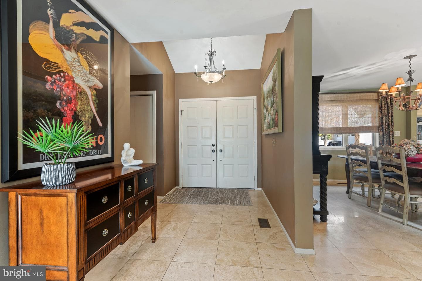 3721 Greenway Lane photo 3
