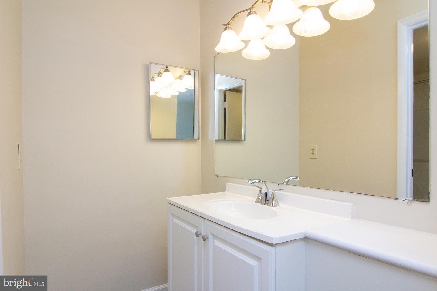 8105 Greenspring Way #8105-B photo 24