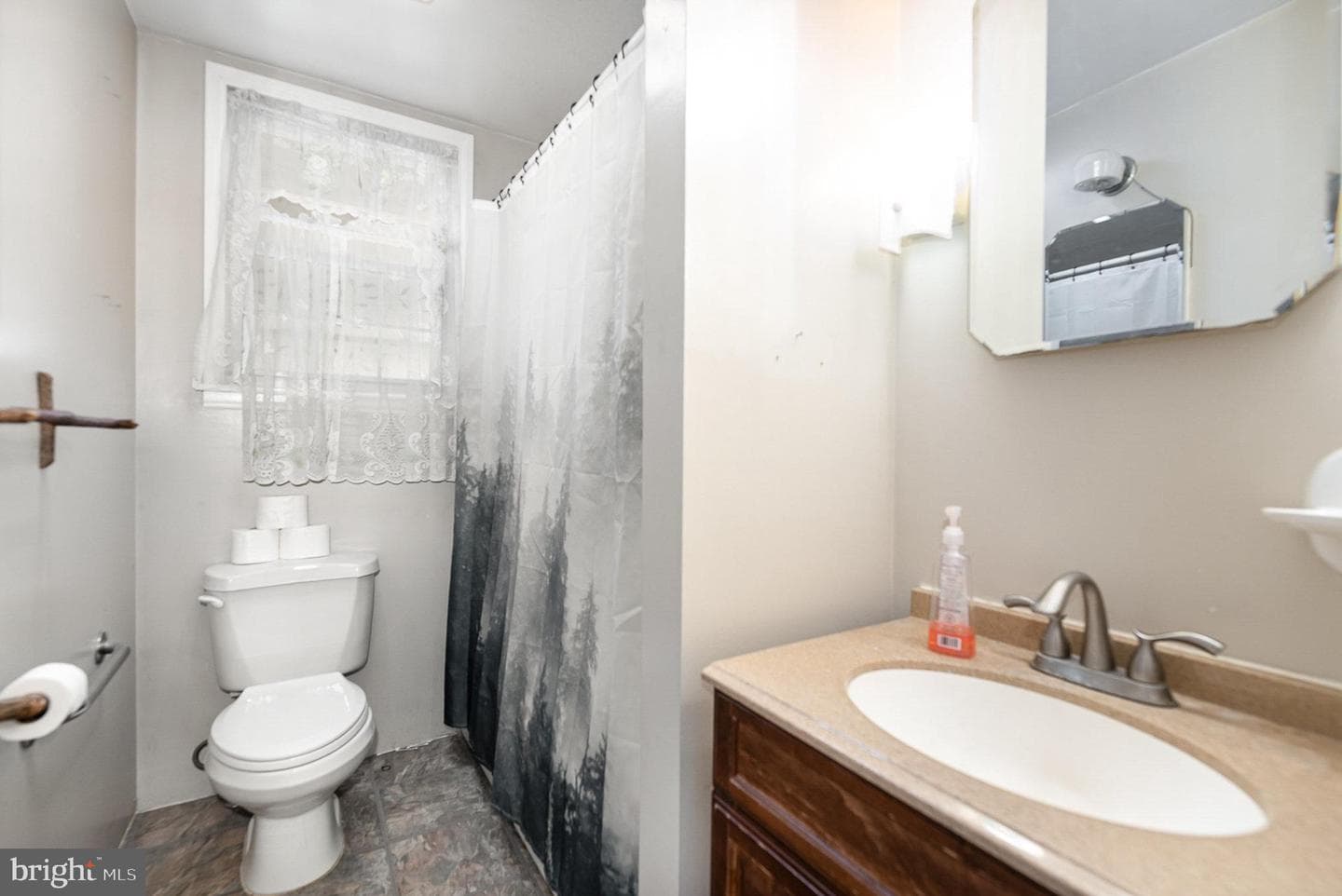 1000 Chesaco Avenue photo 24