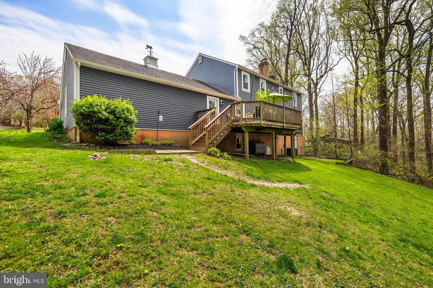 8 Holly Berry Court photo 40
