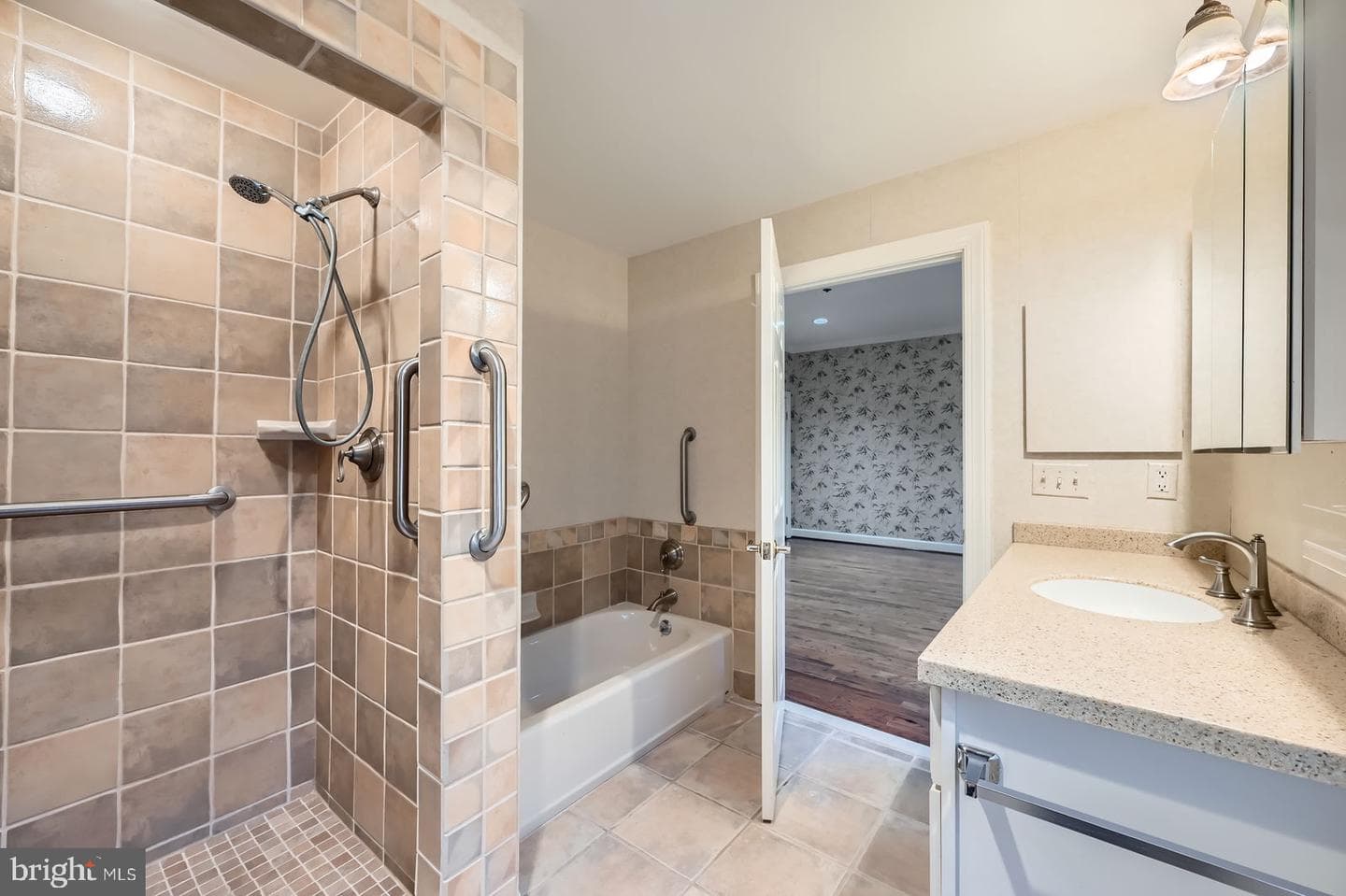 403 Brightwood Club Drive #403 photo 17