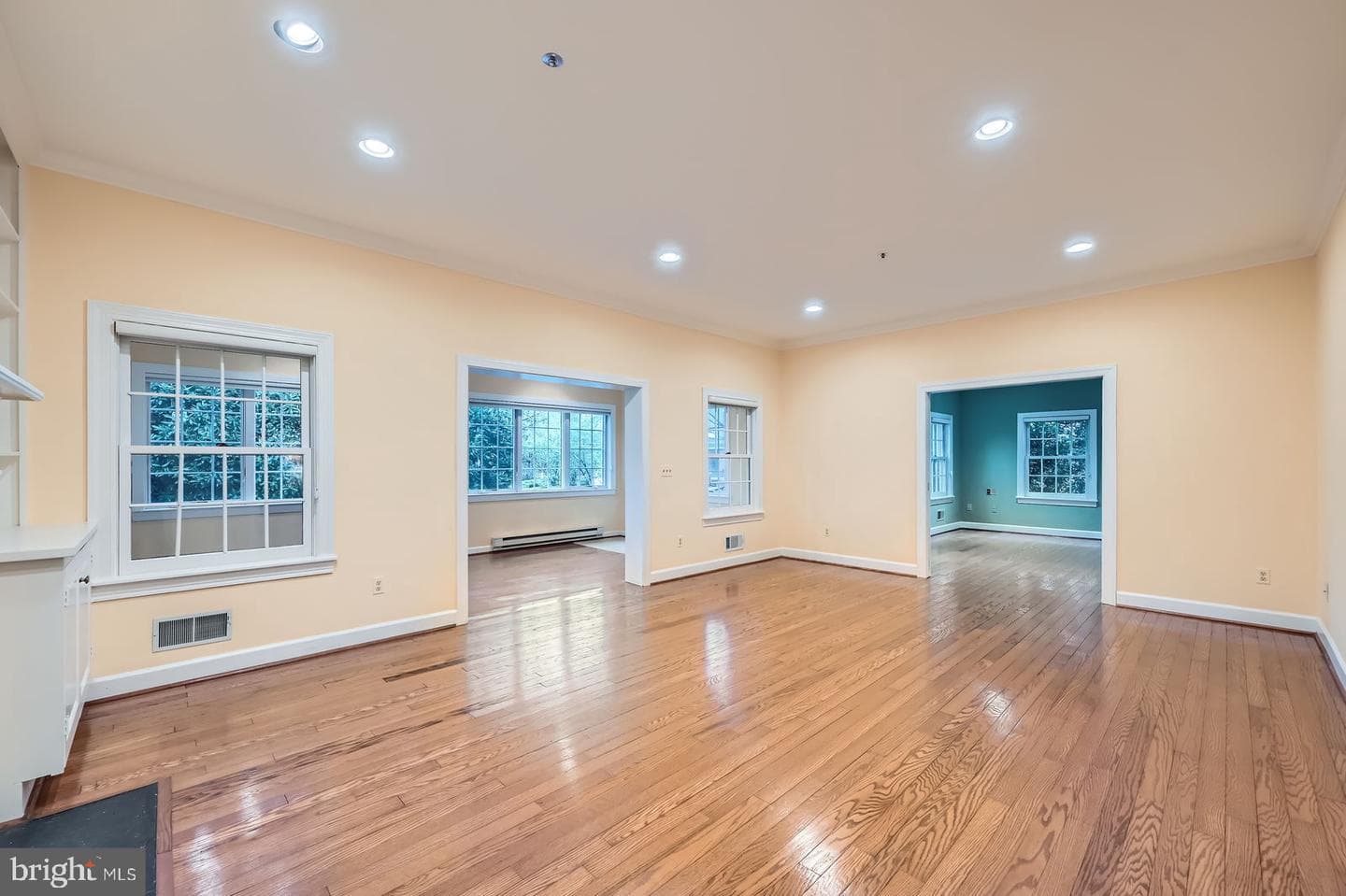 403 Brightwood Club Drive #403 photo 8