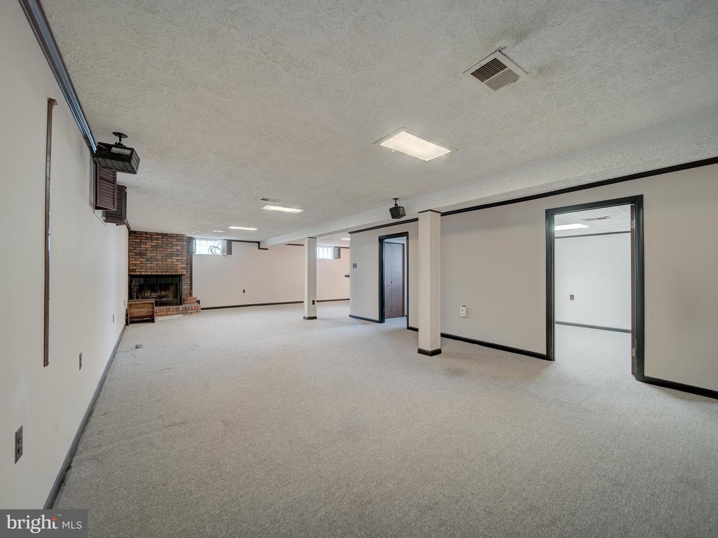 117 Longdale Road photo 41