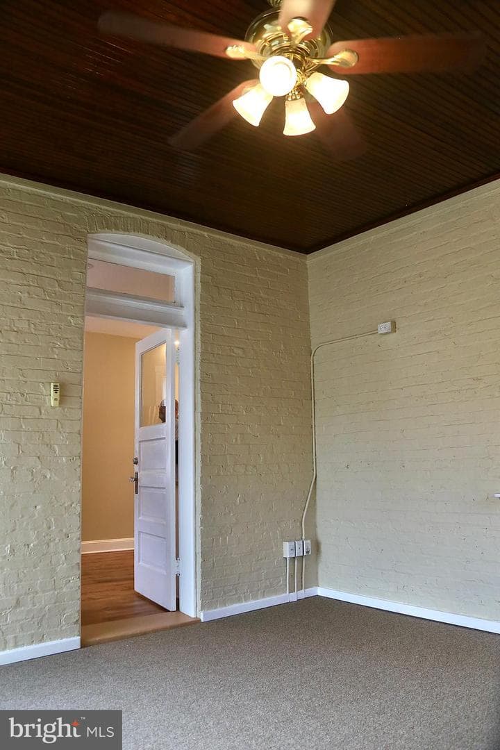 343 Nicholson Road photo 20