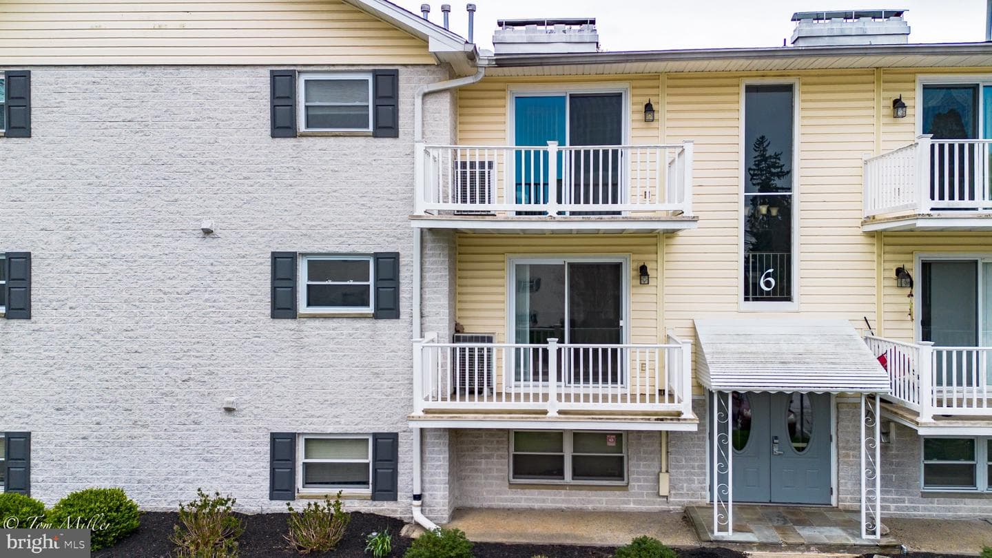 6 Warren Lodge Court #1a photo 6