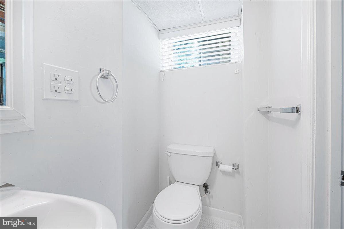 6159 Northdale Road photo 23