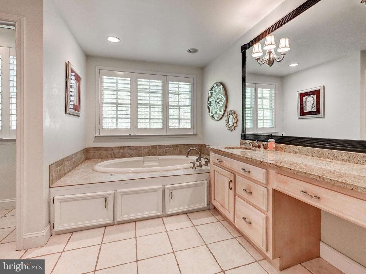 2210 Blue Mount Road photo 29