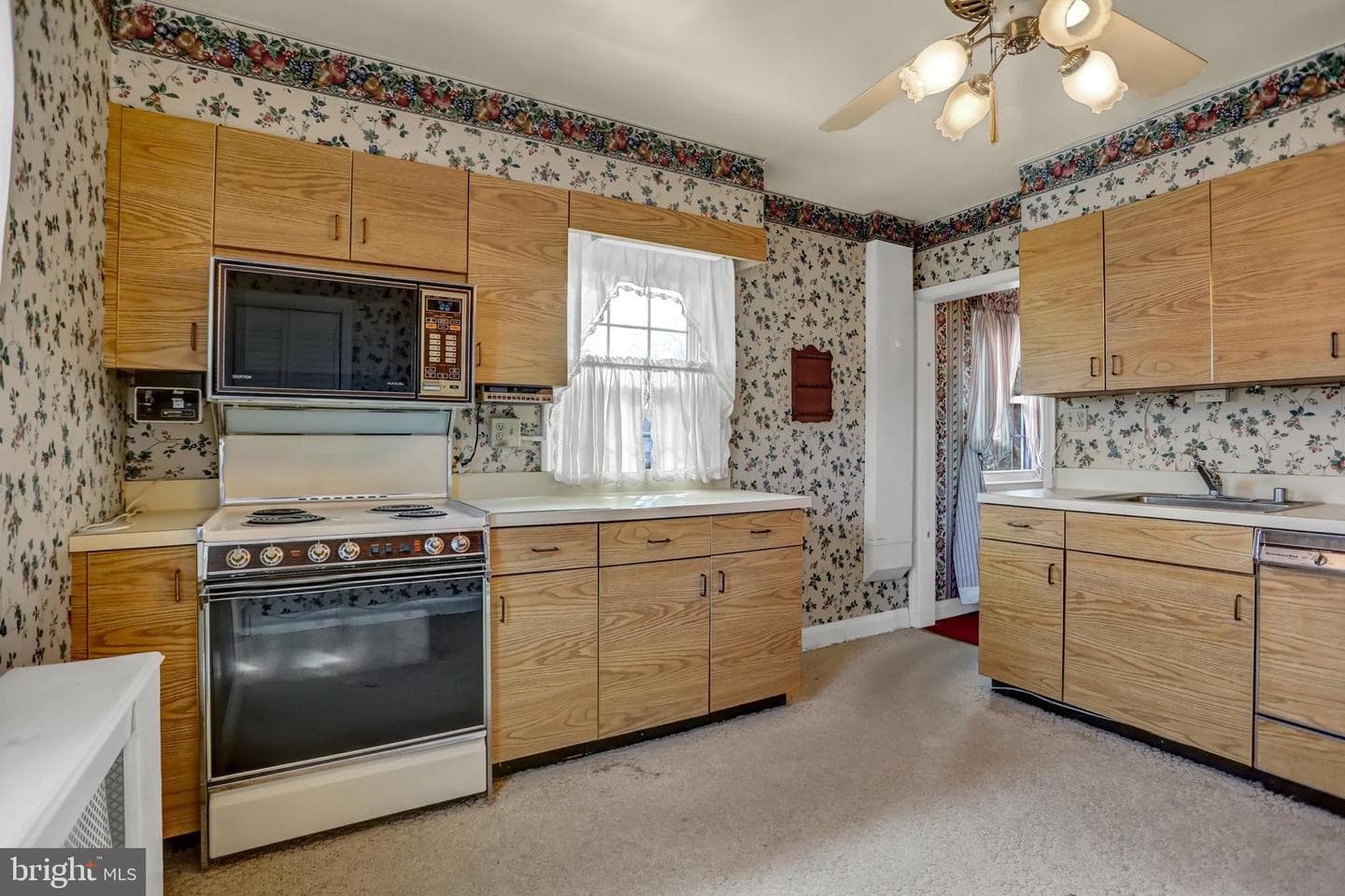 13 Harrison Avenue N photo 12