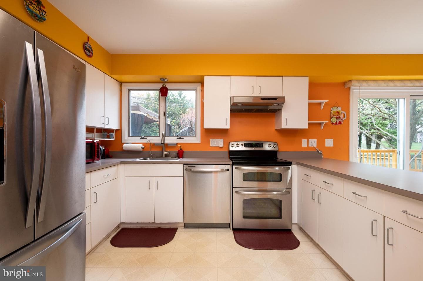 208 Berry Vine Drive photo 11