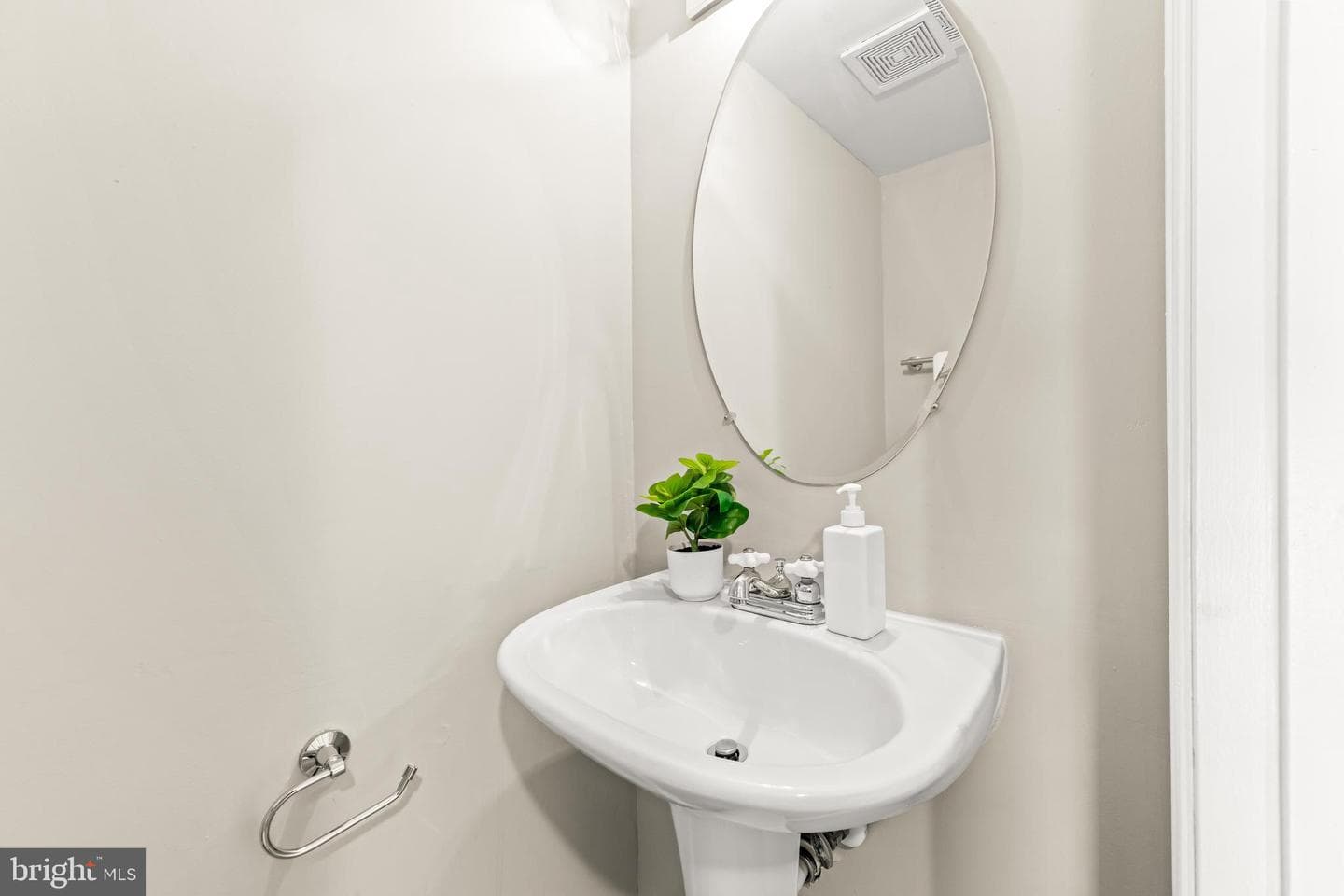 15 Bohn Court photo 12