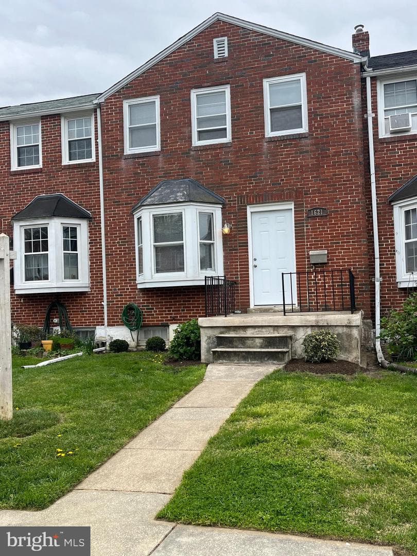 1621 Thetford Road photo 35