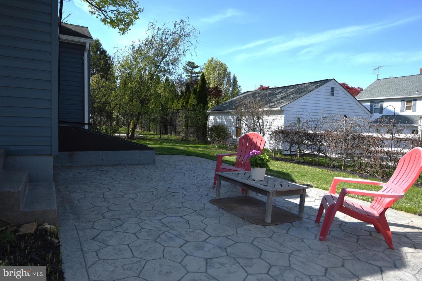 118 1st Avenue photo 15