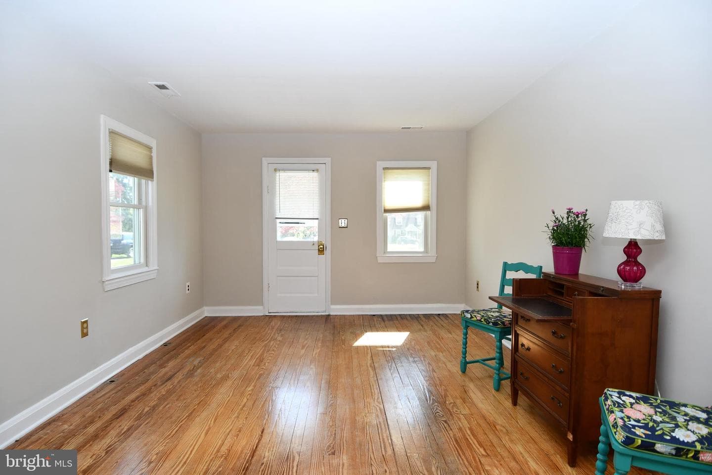118 1st Avenue photo 24