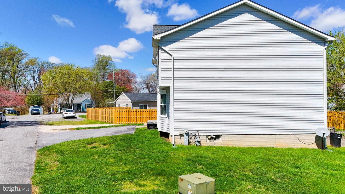 3443 Chapman Road photo 19