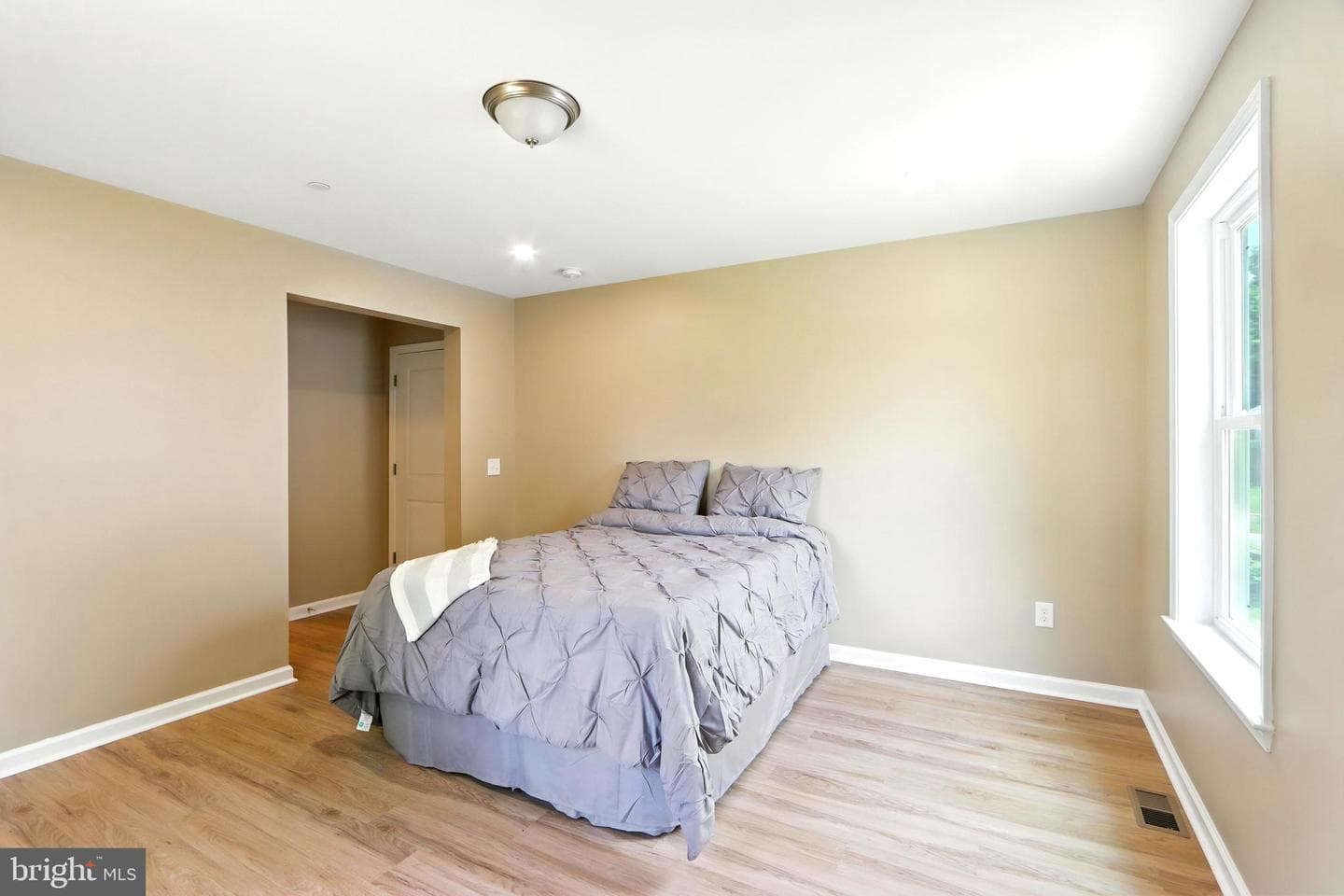 2730 Daisy Avenue photo 20