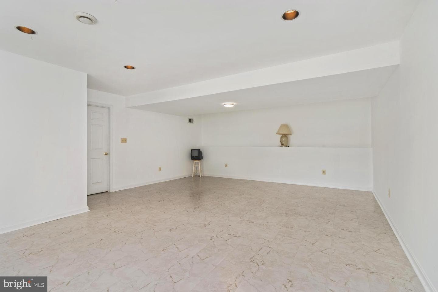 8007 Dalesford Road photo 32