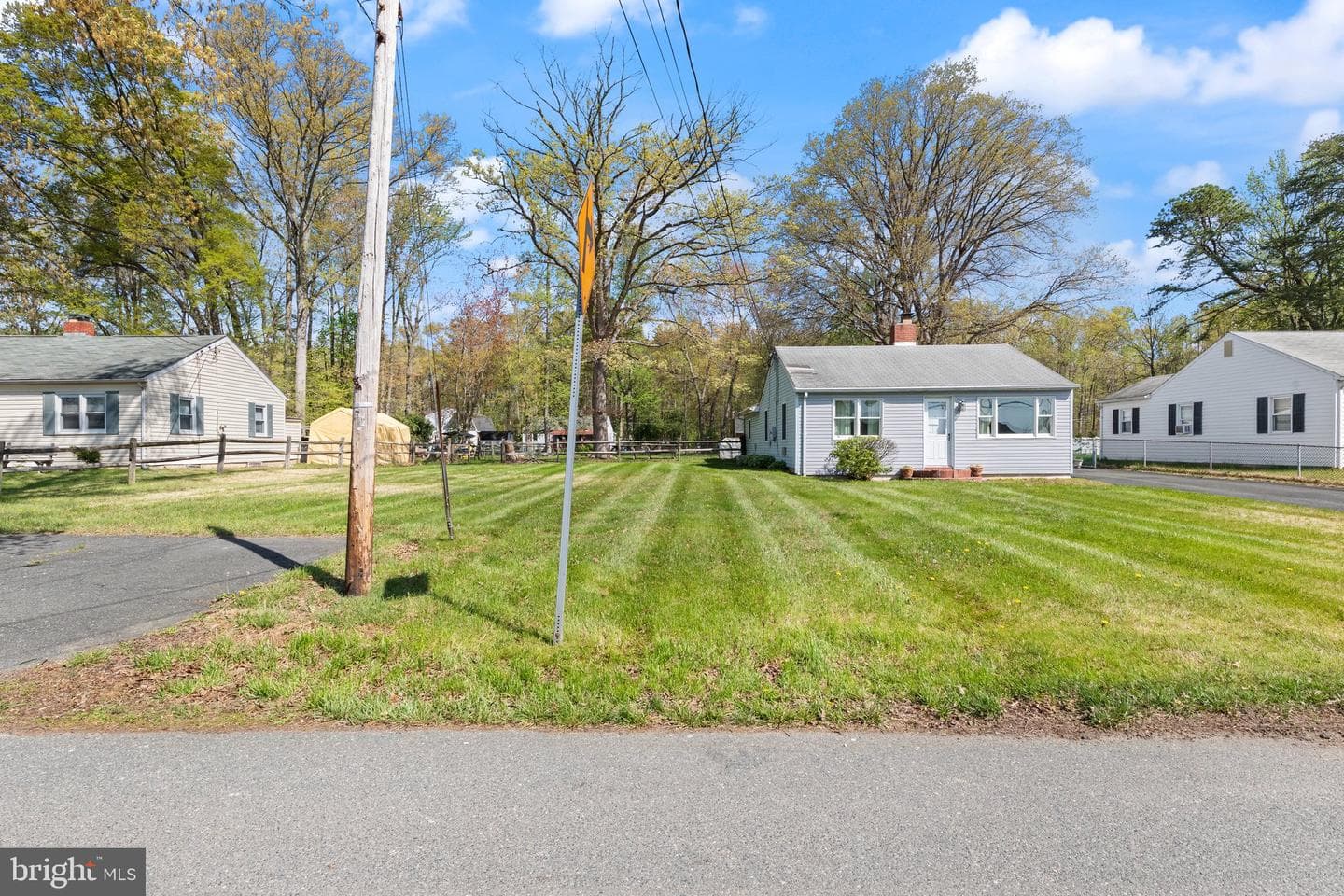 11208 Beach Road photo 3