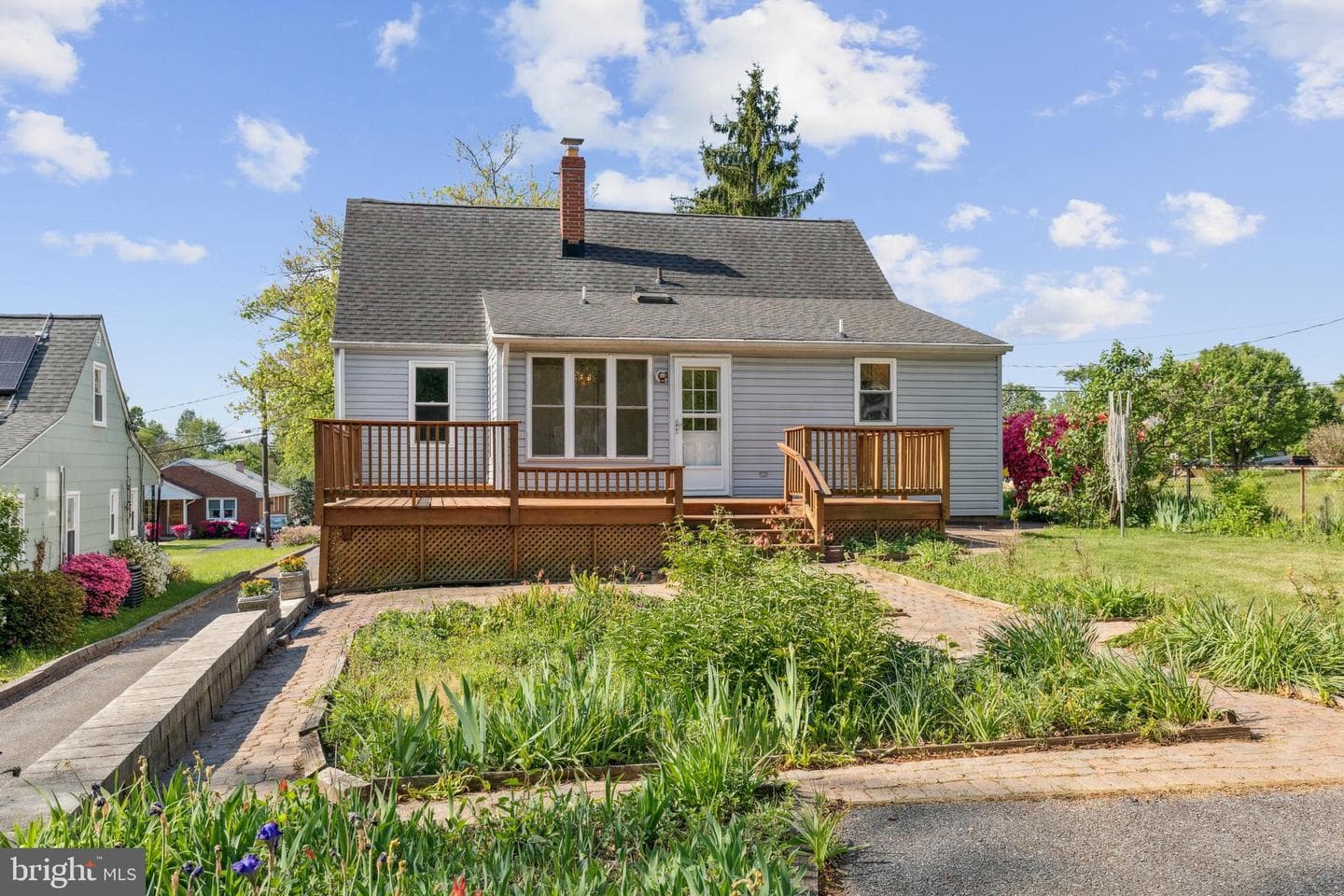 1812 Wildwood Avenue photo 64