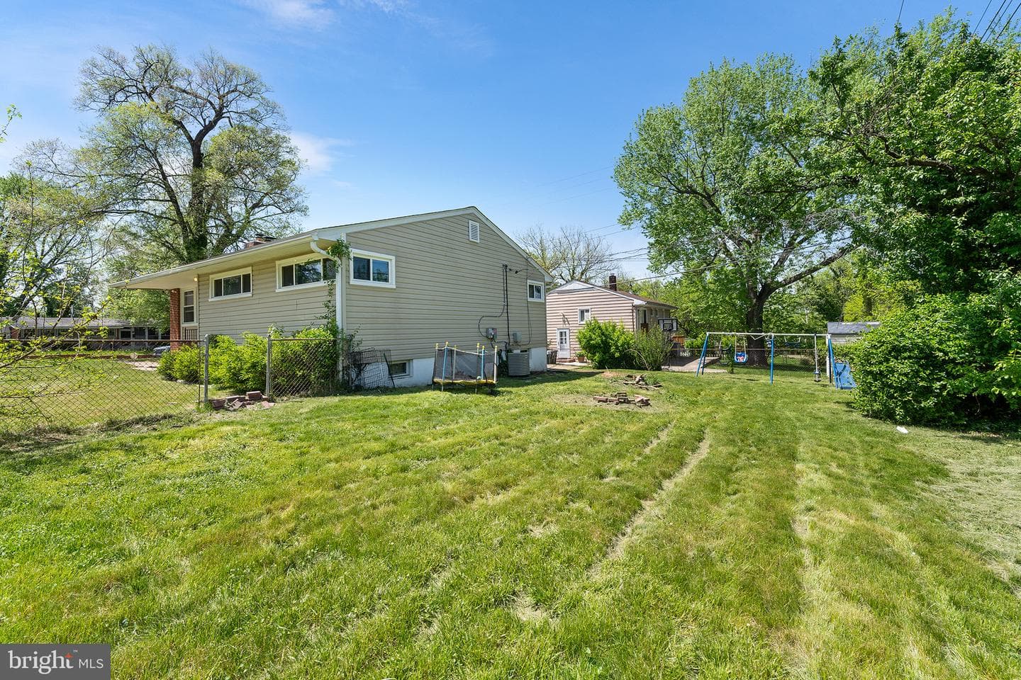 7006 Paris Road photo 35