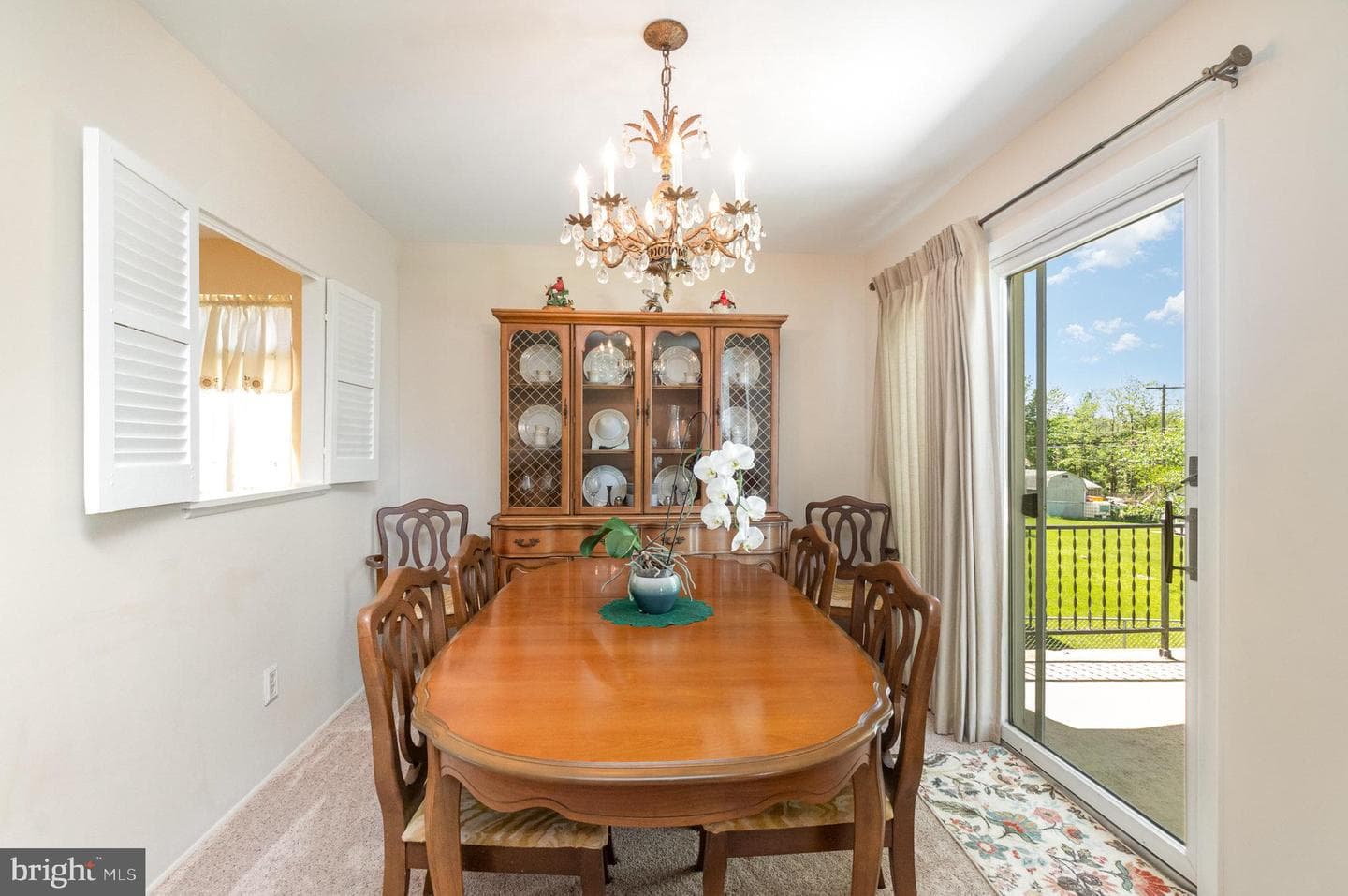 2324 Hamiltowne Circle photo 9