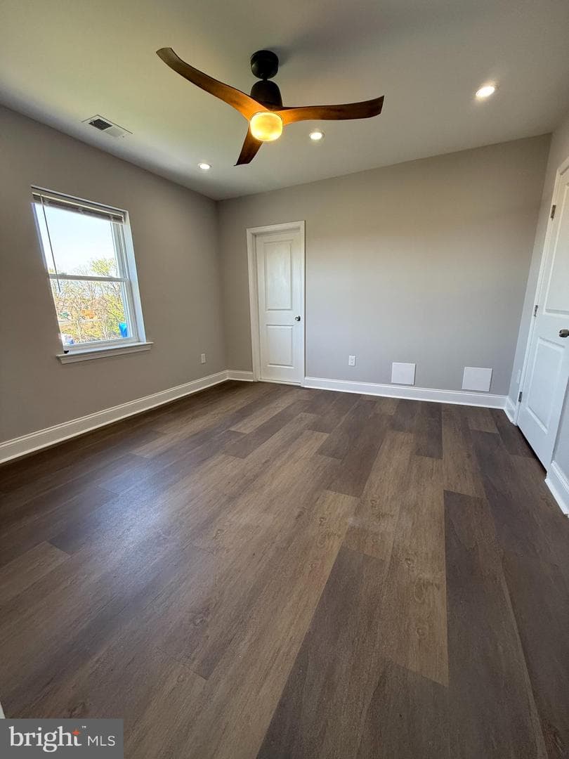 1230 Taylor Avenue photo 24