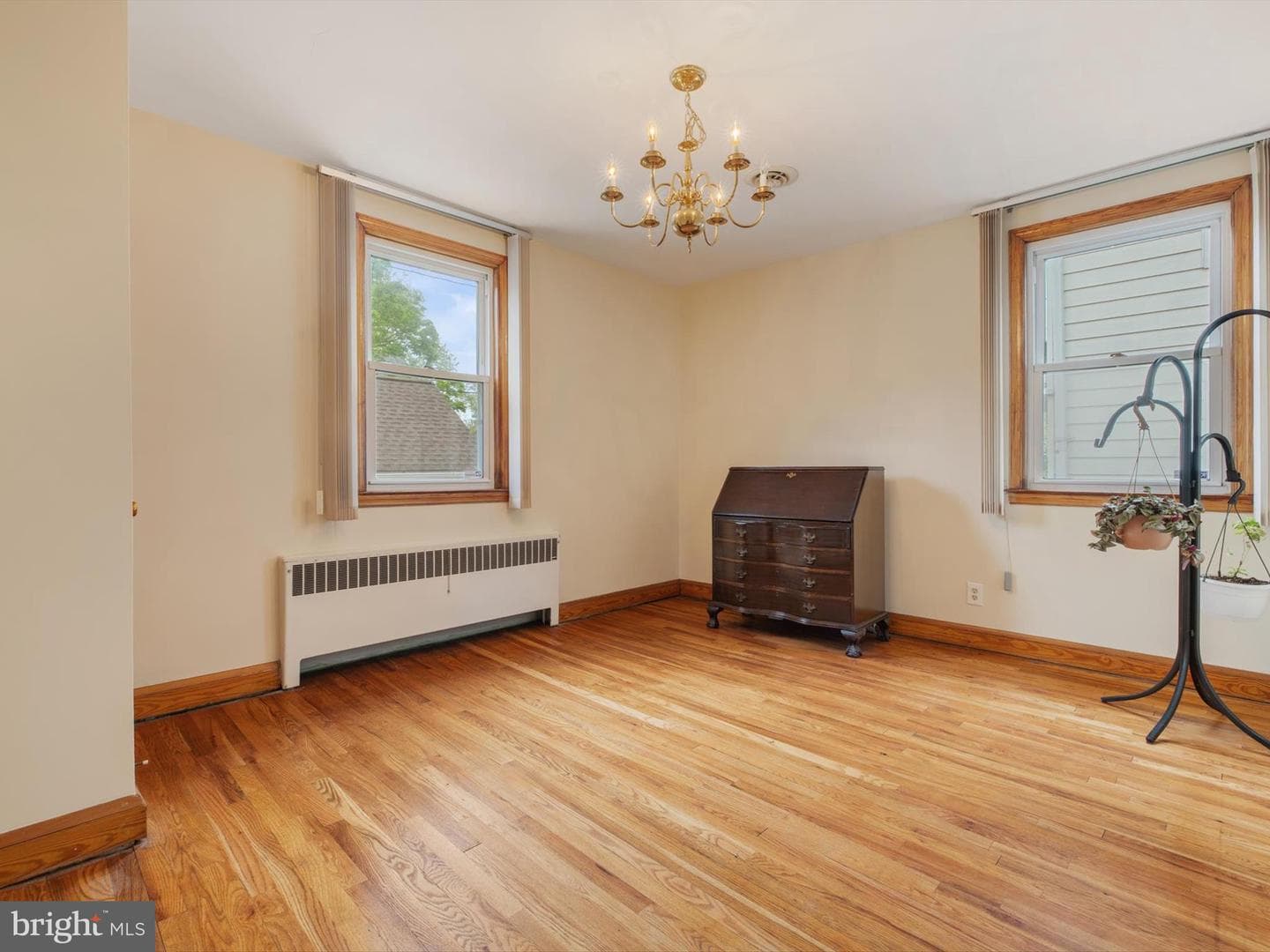 55 Broadship Road photo 13
