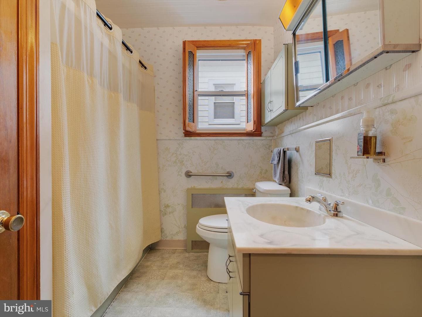 55 Broadship Road photo 16