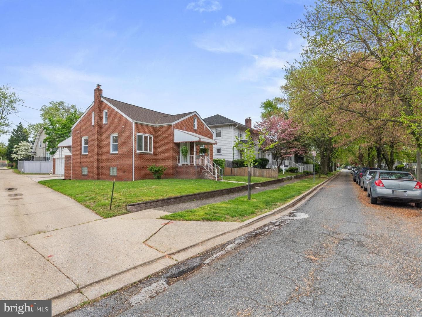 55 Broadship Road photo 3