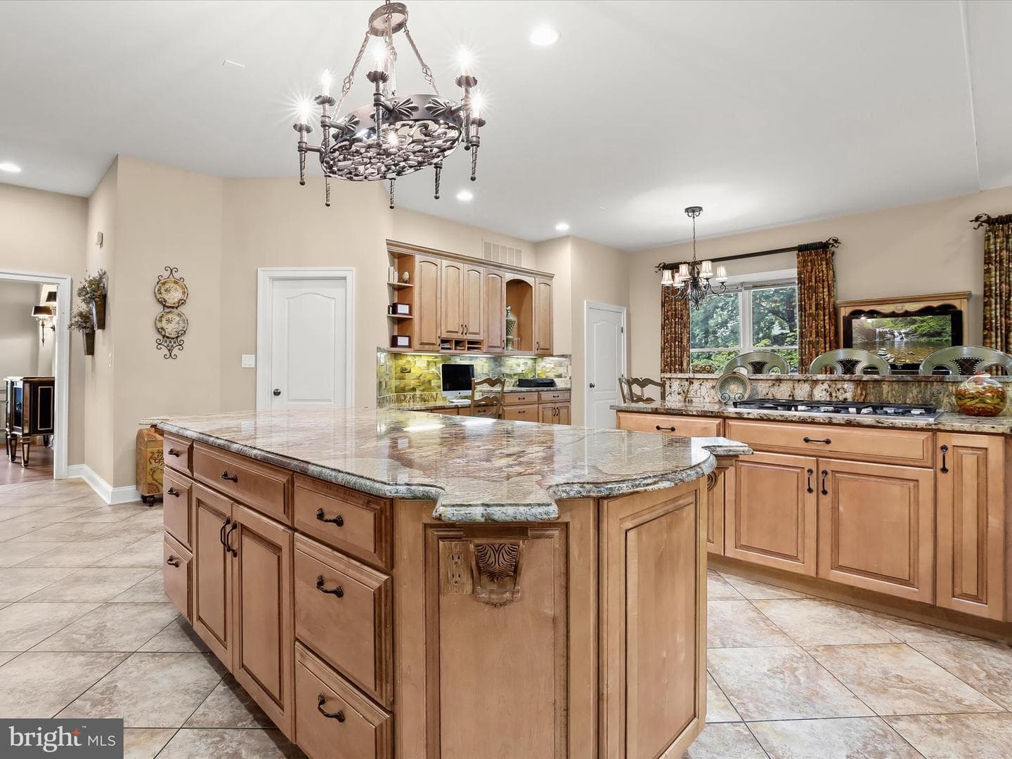 6 Jarretts Court photo 18
