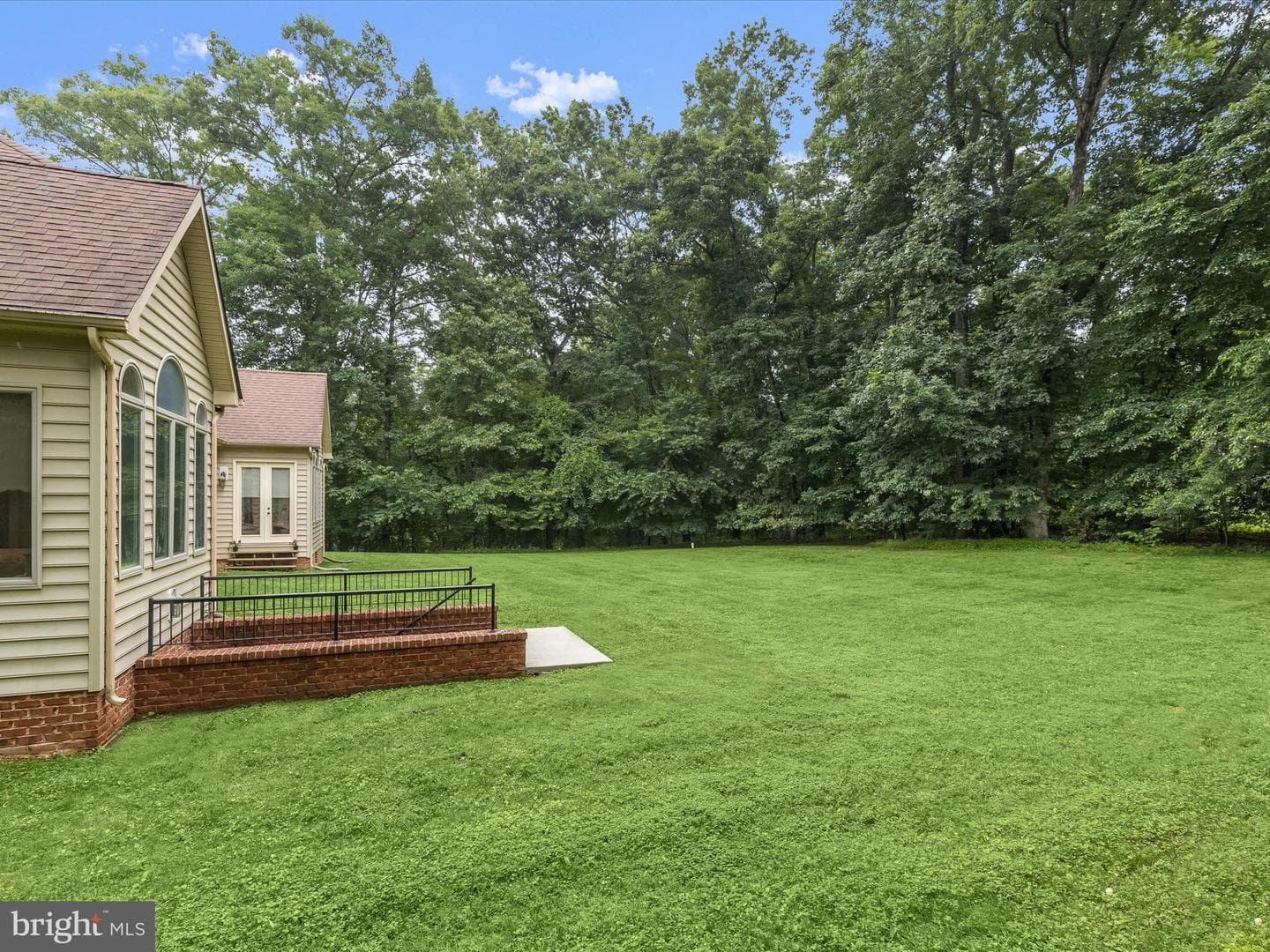 6 Jarretts Court photo 64