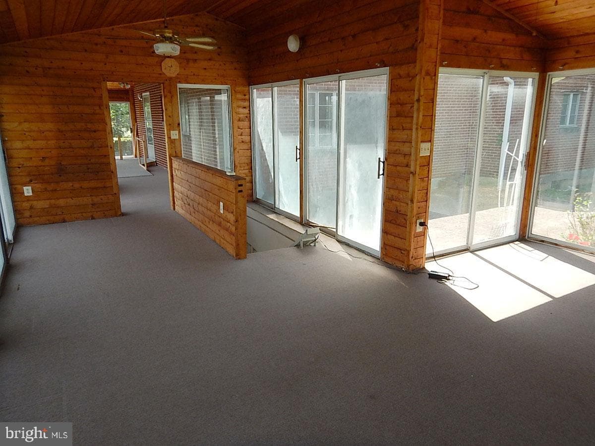 7716 Chapman Road photo 25