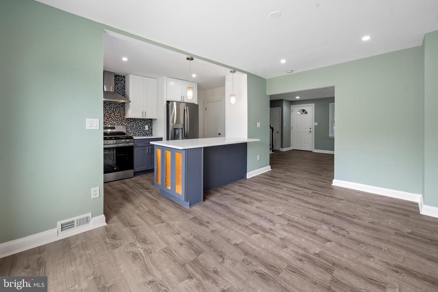 1027 Winsford Road photo 7