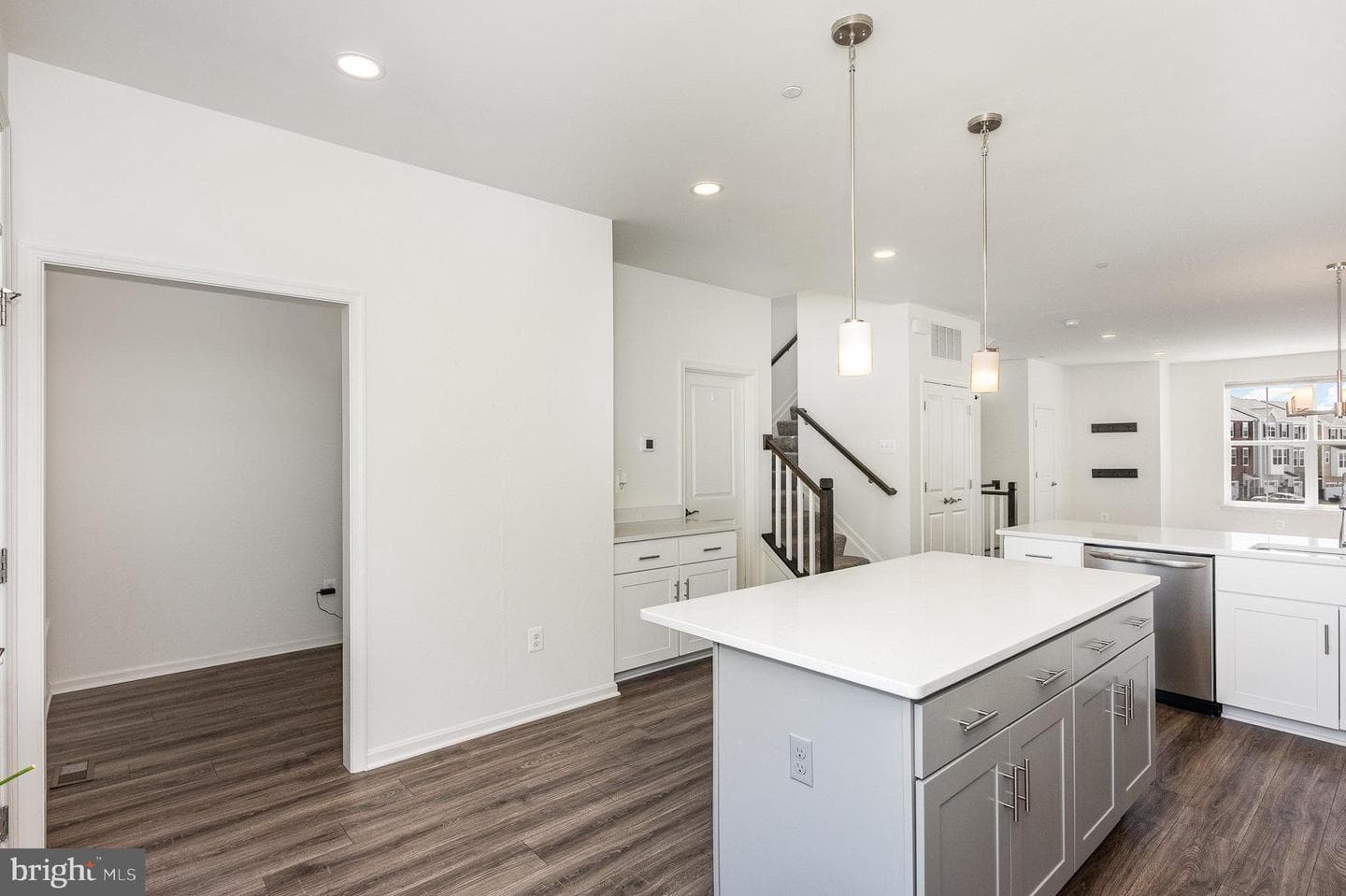 7241 Martin Farm Circle photo 13