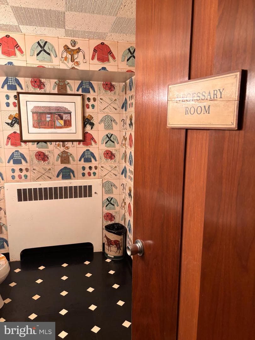 11203 Falls Road photo 19