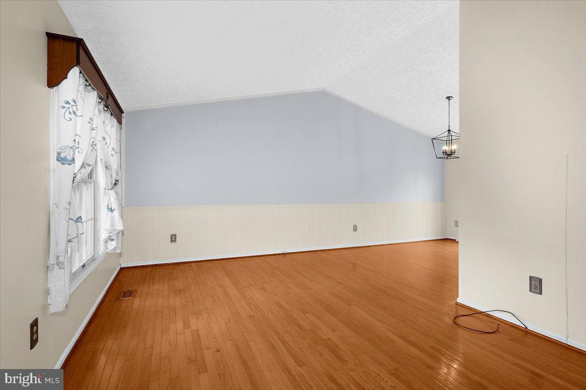 16 Briarleaf Court photo 13