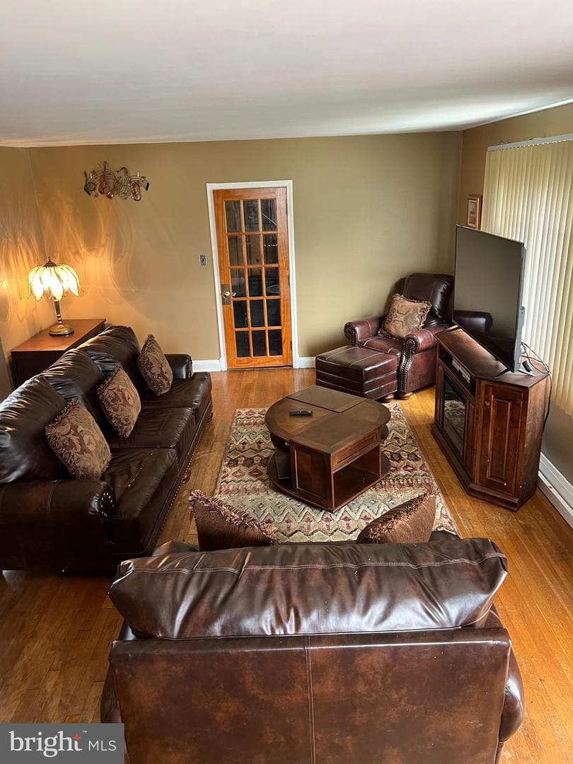 6621 Dogwood photo 8
